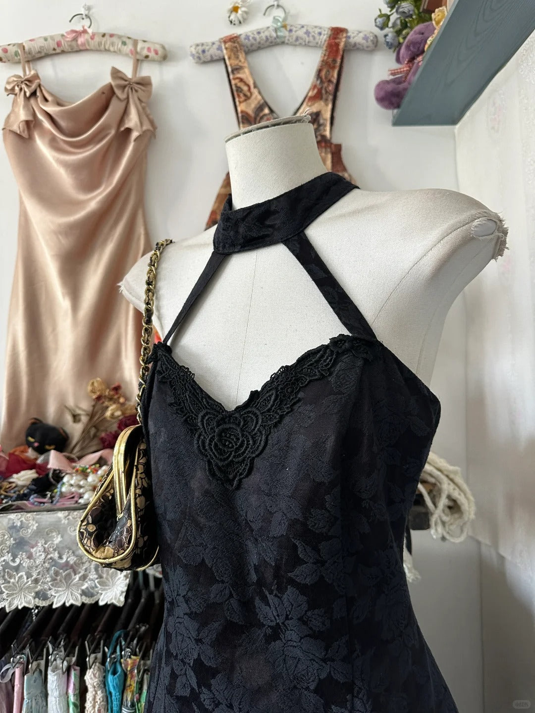 Black Vintage Elegant Long Lace Sexy Prom Dress Evening Dress Homecoming Dress Birthday Party Dress nv4630