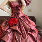 Rotes, florales, plissiertes, modisches, langes Prinzessinnen-Ballkleid aus Satin, NV5045
