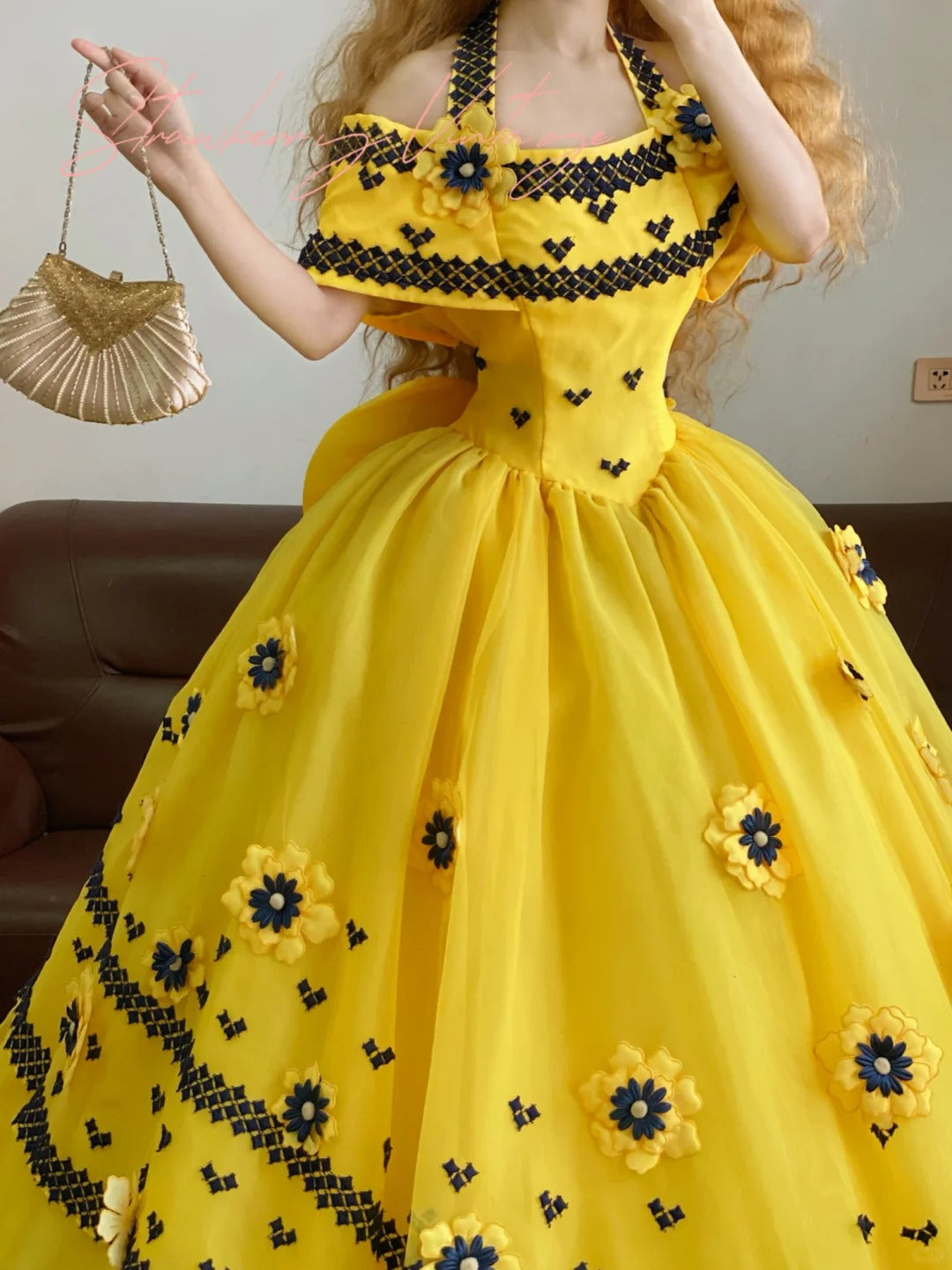 Gelbes, florales, elegantes, langes Ballkleid aus Tüll mit Sonnenblumenmuster, NV5022