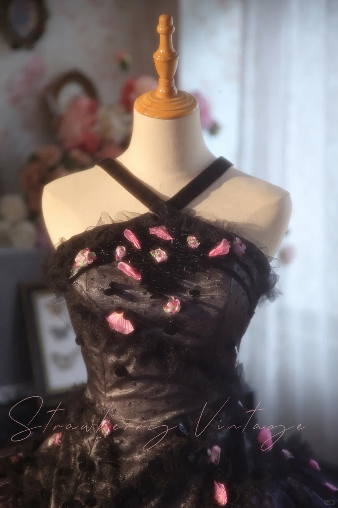 Black pink beaded floral long tulle vintage ball gown nv5038