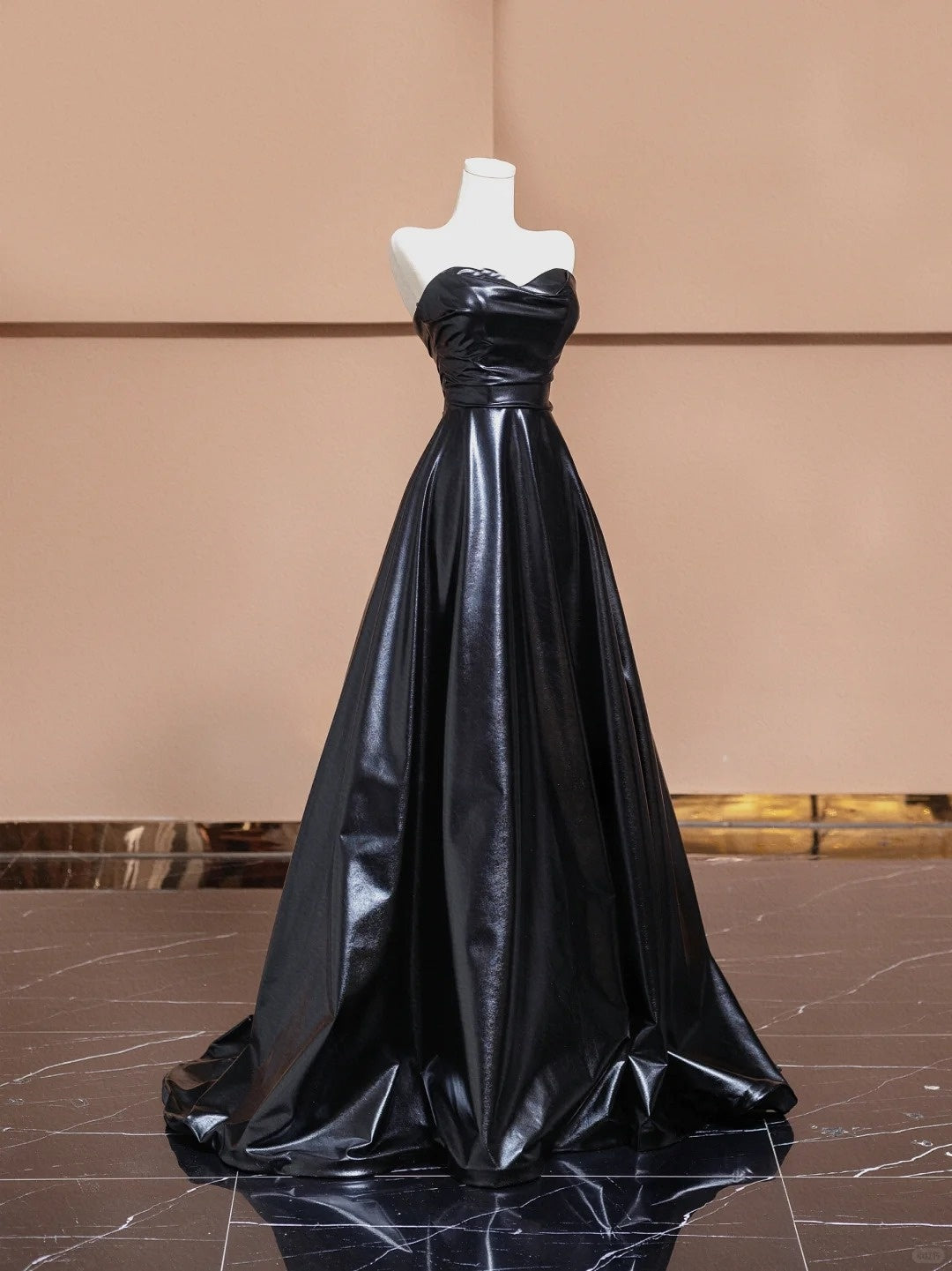 Black simple stylish satin floor-length ball gown evening dress nv5055
