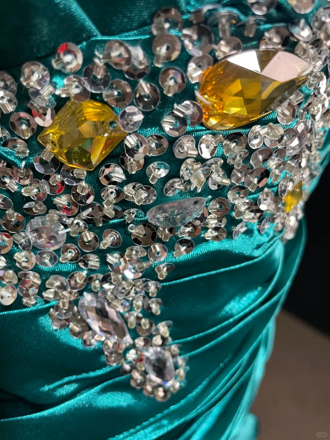 Blue Elegant Retro Fashion Exquisite Gemstone Beaded Short Satin Ball Gown Evening Gown Prom Dress nv4082