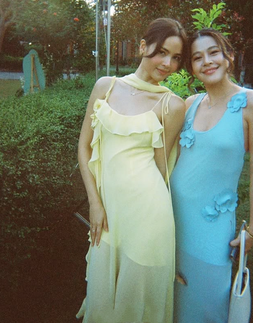 Yellow Fashion Elegant Spaghetti Strap Long Chiffon Ball Gown Evening Dress Wedding Guest Party Dress Prom Dress nv4022