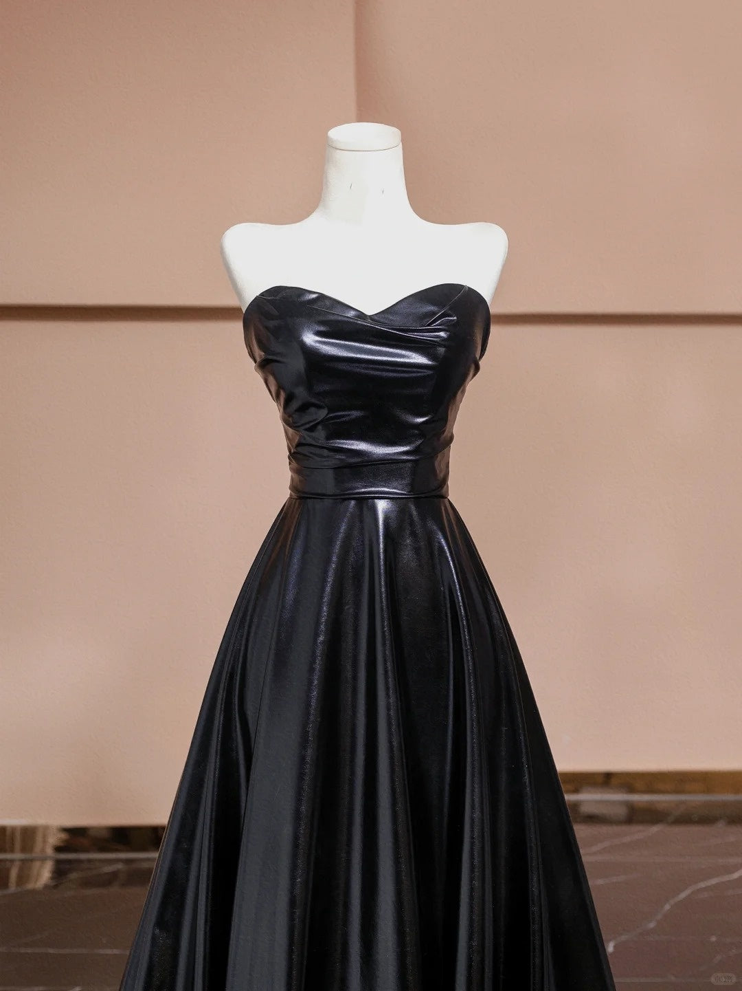 Black simple stylish satin floor-length ball gown evening dress nv5055