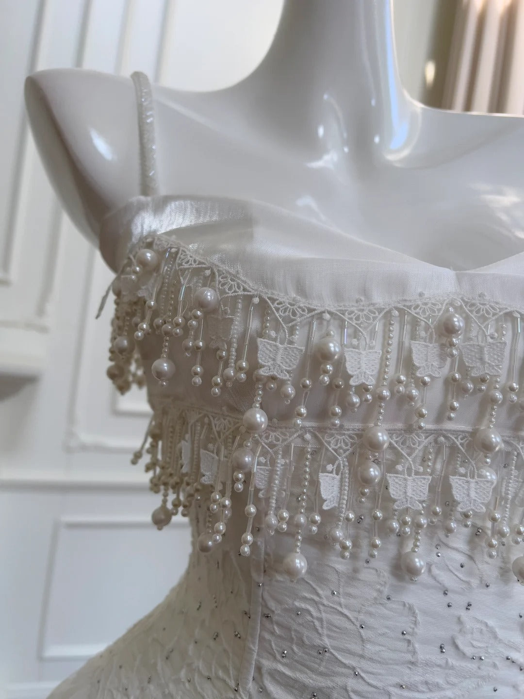 Robe de soirée longue en mousseline de soie, élégante et élégante, en dentelle blanche, douce et perlée, robe de bal, robe de soirée, robe d'anniversaire, robe de soirée, nv4139