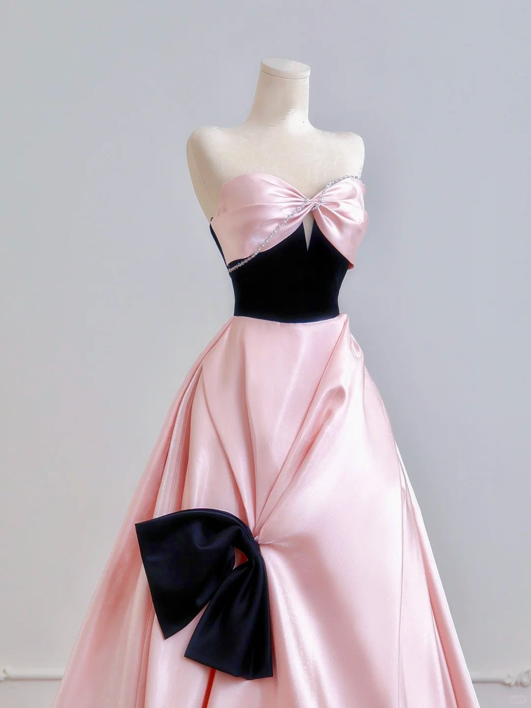 Pink Bow Long Satin Ball Gown Evening Dress nv4943