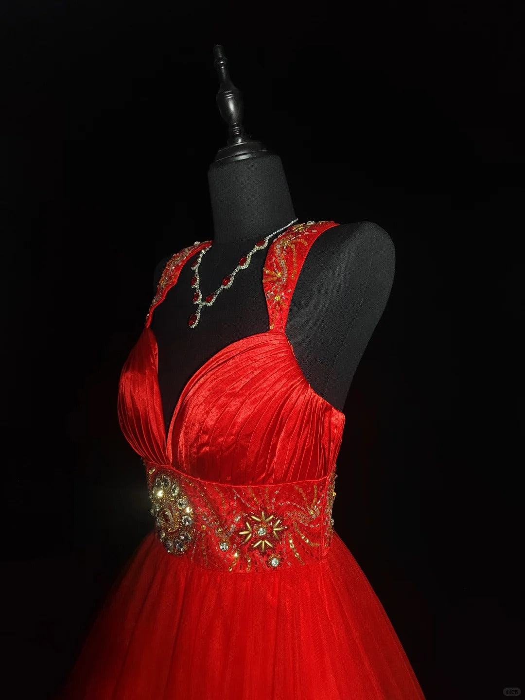 Rot Wunderschöne Elegante Mode Exquisite Edelstein Perlen Kurzes Satin Tüll Ballkleid Abendkleid Abschlussballkleid Homecoming Kleid nv3871