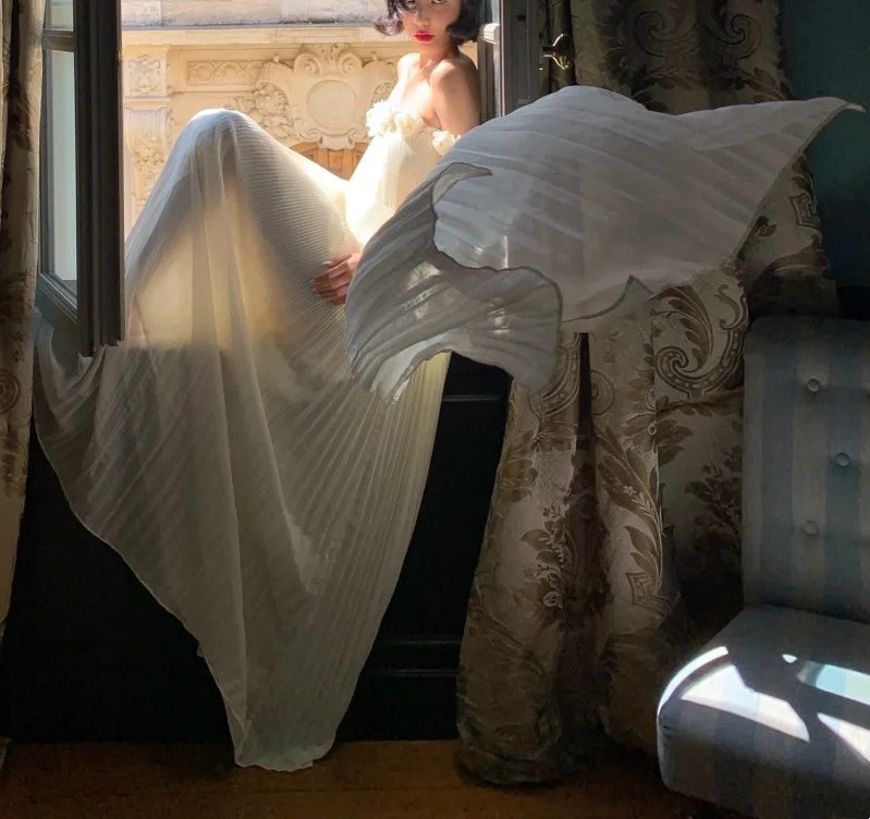 French 3D Flower Off-the-shoulder Gown: Pleated Chiffon, Backless Sash, Fairy Hot Spring Resort Dress NV6402