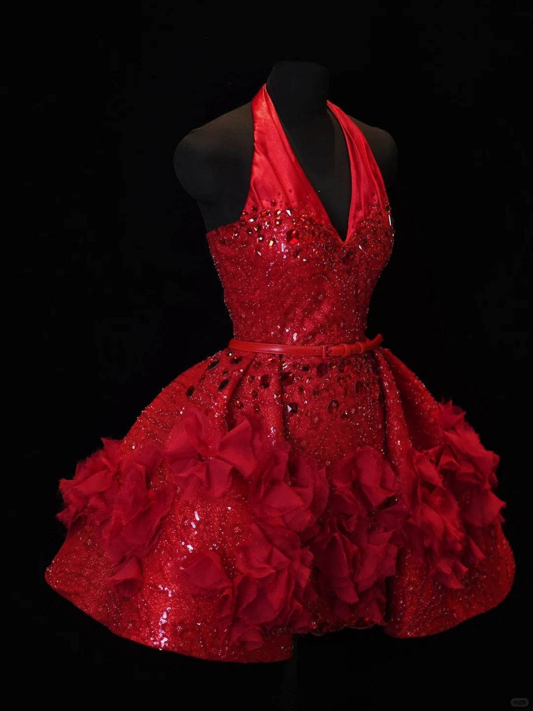 Rotes Heimkehrkleid mit Perlenbesatz und V-Ausschnitt, sexy, kurzes Ballkleid, Abendkleid, Geburtstagskleid, nv4413