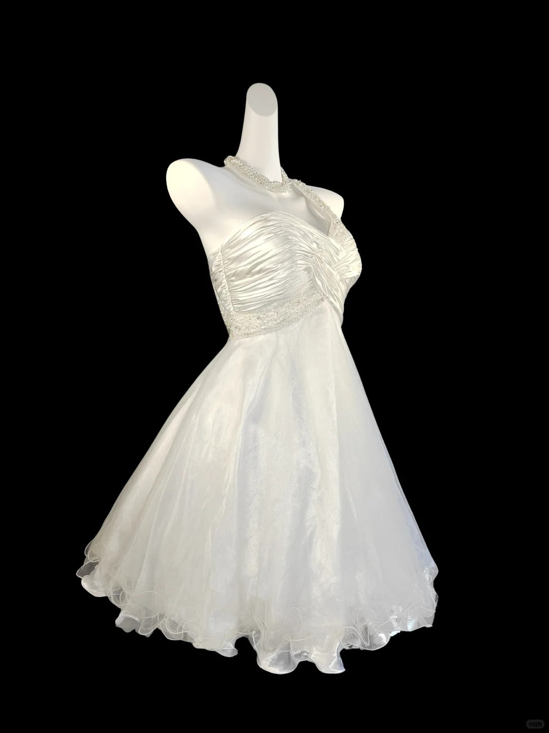 White stylish pleated pearl beaded short chiffon homecoming dress for birthdays nv5222