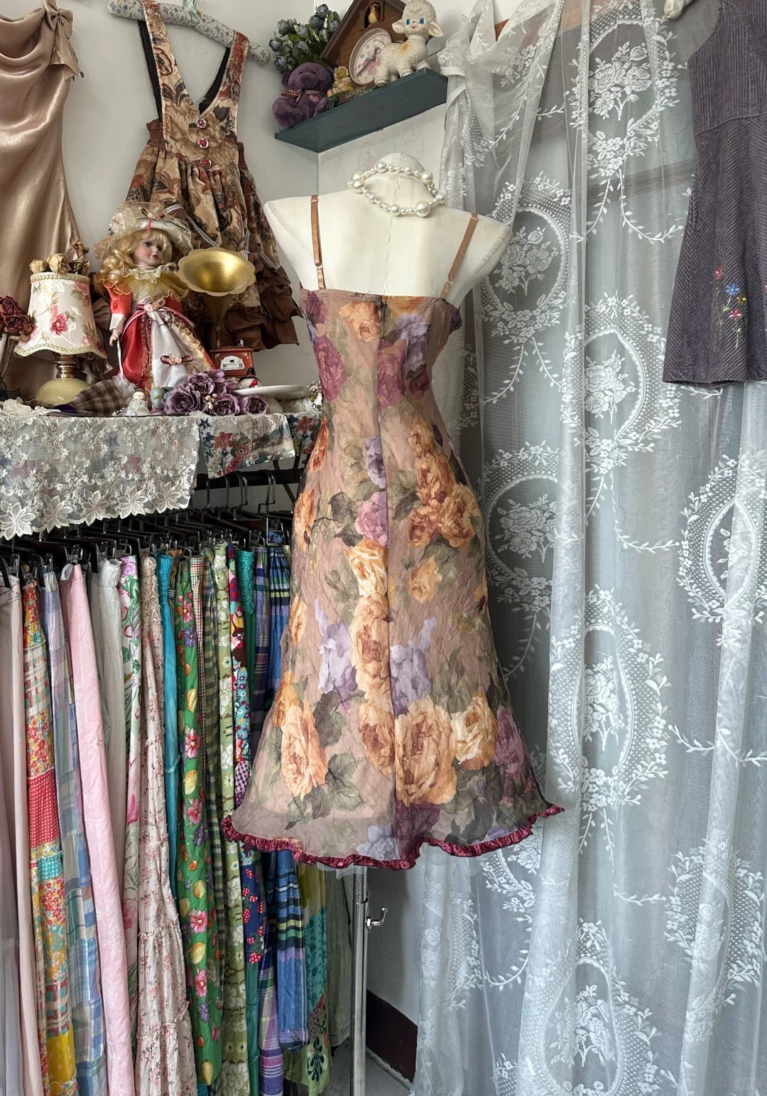 Robe de bal mi-longue en mousseline de soie, style rétro floral, nv5425