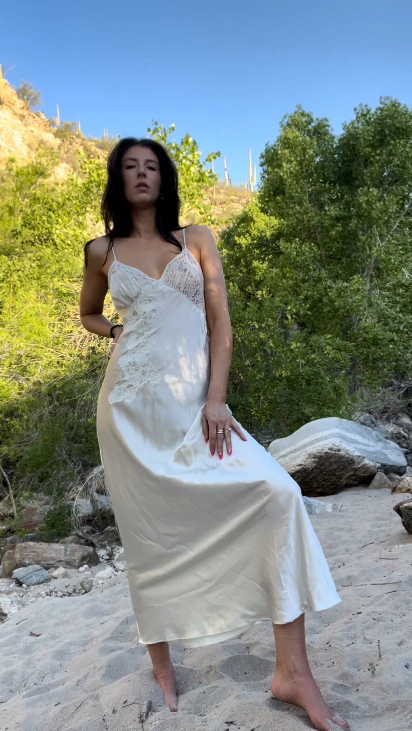 Ivory Stunning Floral Lace Adjustable Spaghetti-Shoulder Floor-Length Edgy Long Satin Cocktail Party Dress party dress nv4105