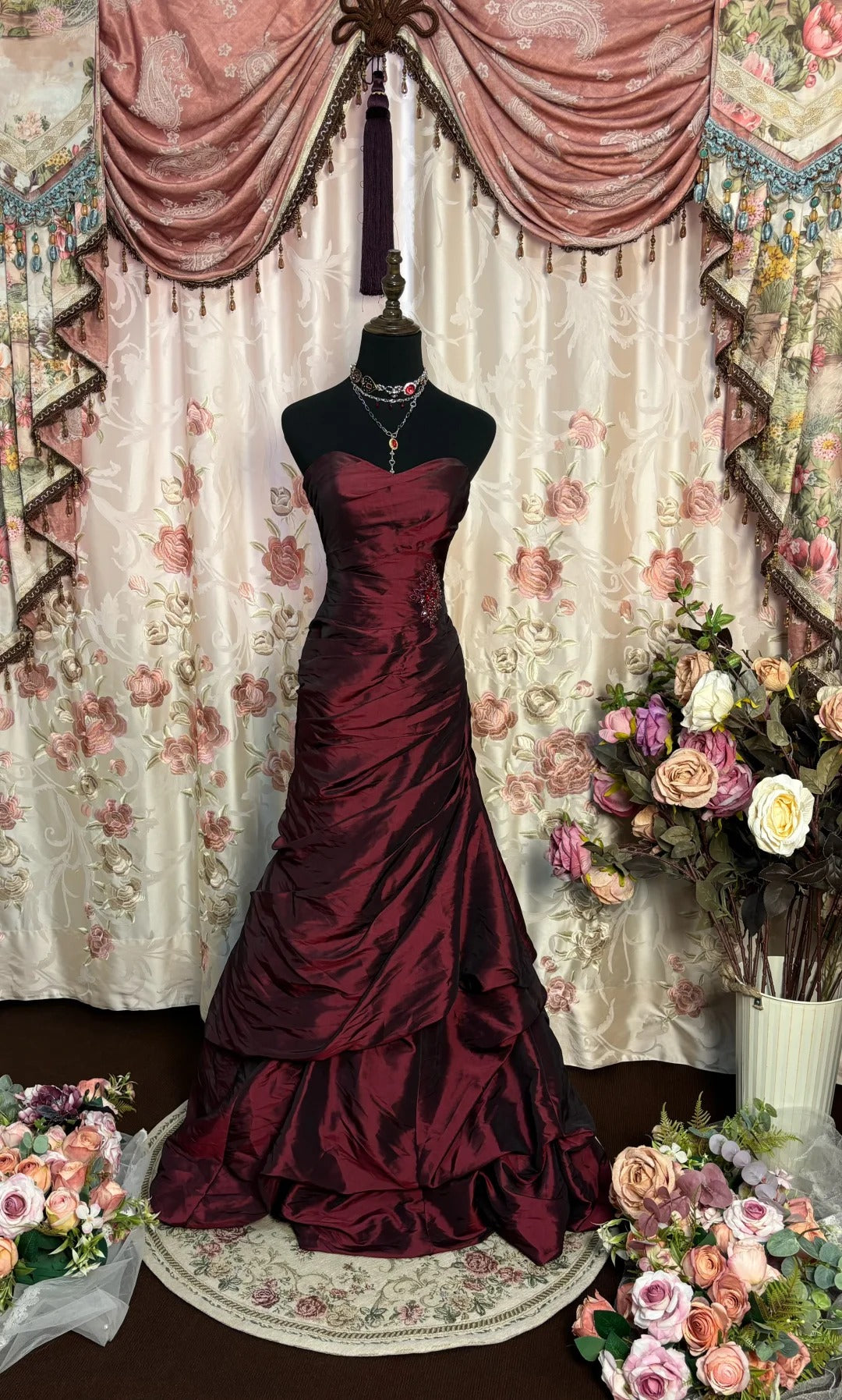 Burgundy Elegant Retro Long Satin Ball Gown Evening Dress Adult Ceremony Dress Birthday Dress  nv4200