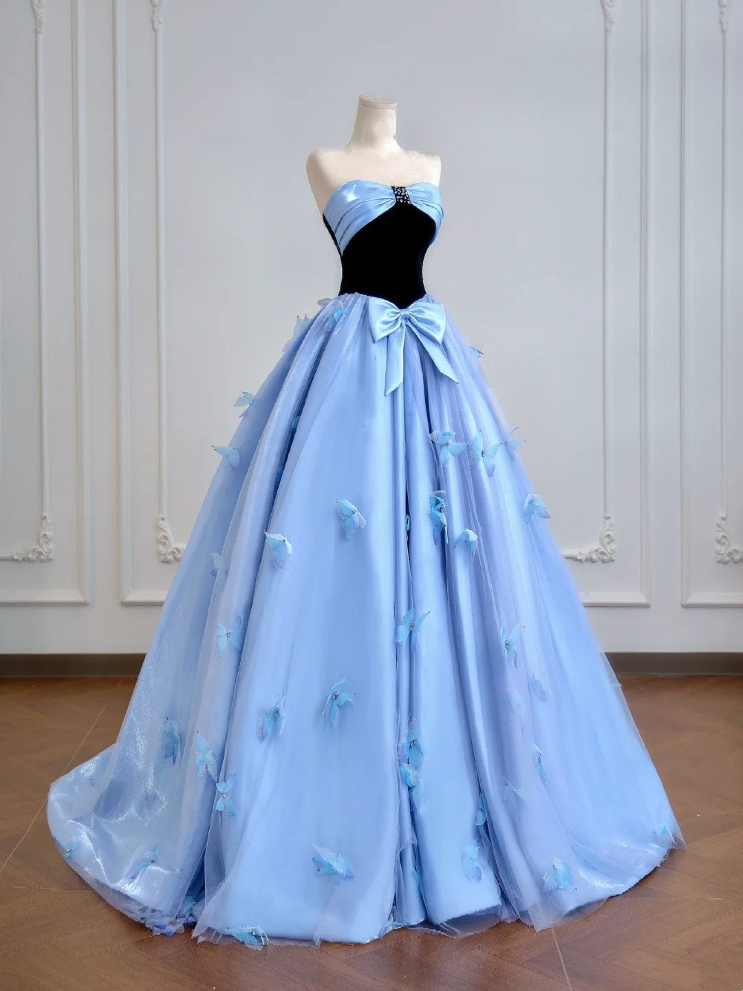 Blaue Schleife langes Satin Ballkleid Abendkleid Quinceanera Kleider nv4942