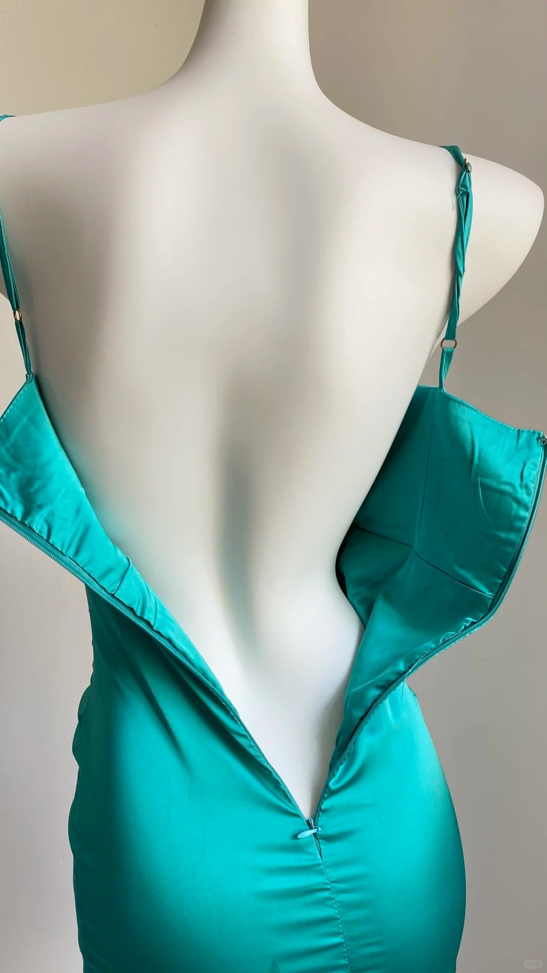 Mint Green Fashion Spaghetti Strap Short Satin Homecoming Dress Birthday Dress nv5160