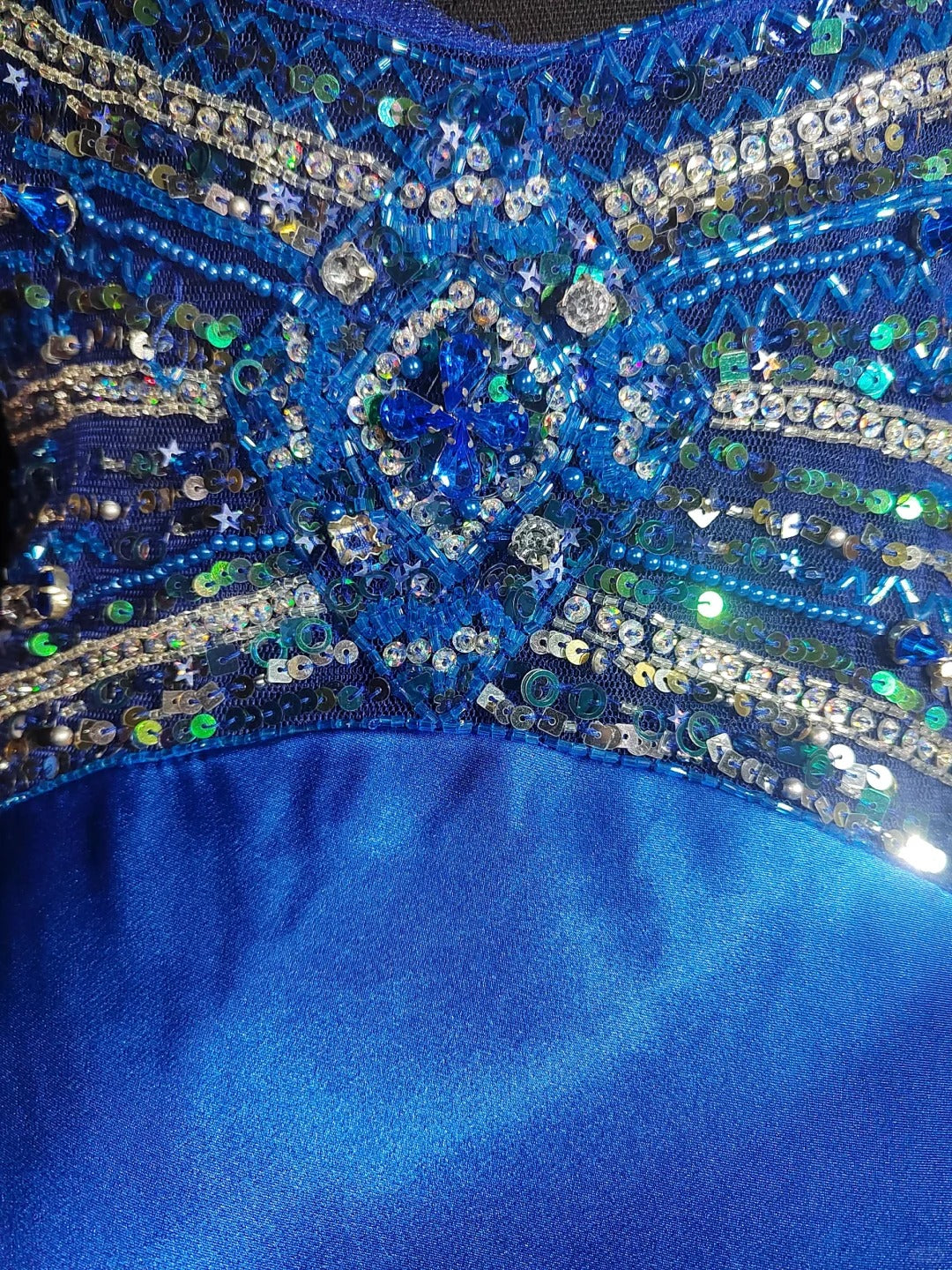 Blue Gorgeous Retro Elegant Exquisite Beaded Backless Long Floor Length Trail Satin Ball Gown Evening Gown Party Dress Prom Gown nv3964