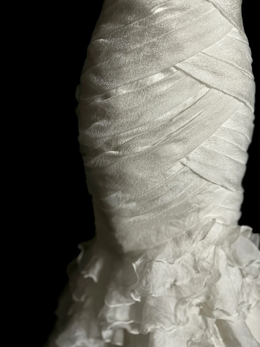 Ivory White Elegant Exquisite Long Tulle Mermaid Slim Floor Length Train Ball Gown Evening Gown Party Dress Wedding Dress nv4135