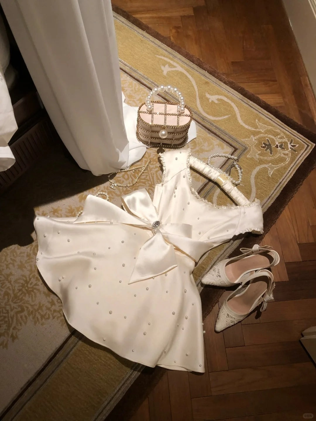 Weißes, modisches, perlenbesetztes Homecoming-Kleid, Ballkleid, Geburtstagskleid, Abendkleid, nv4443