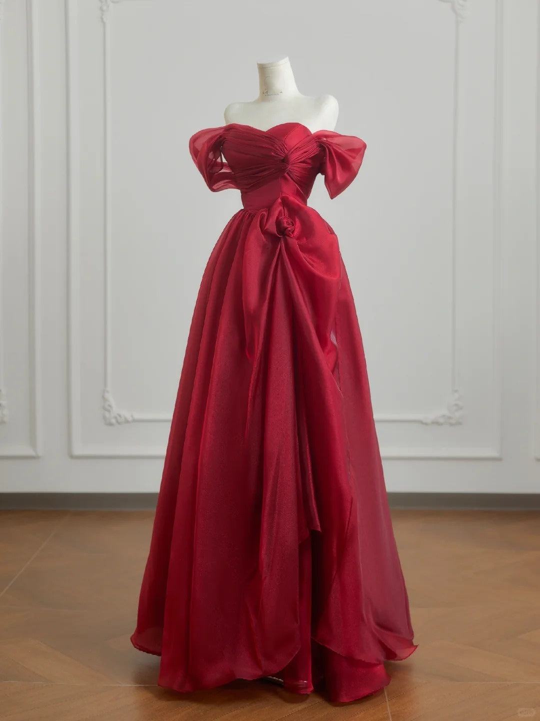 Robe de soirée longue en tulle rouge élégante nv4953