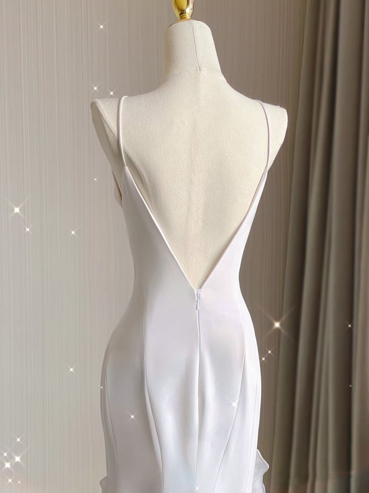 White Shiny Fashion Spaghetti Straps Long Satin Backless Long Ball Gown Evening Dress Party Dress nv3581