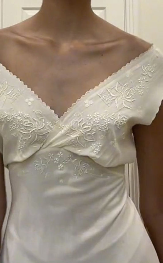 Ivory Fashion Elegant V-neck Long Slim Fit Satin Party Ball Gown Evening Dress Prom Dress Wedding Dress nv3934