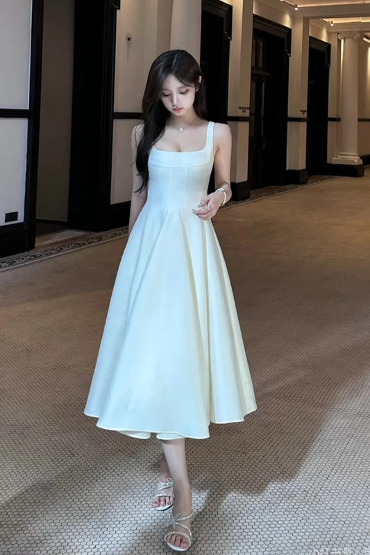 NiceVestidos - Mittellanges Homecoming-Kleid, Geburtstagskleid, zartes weißes Kleid aus Satin, NV5670