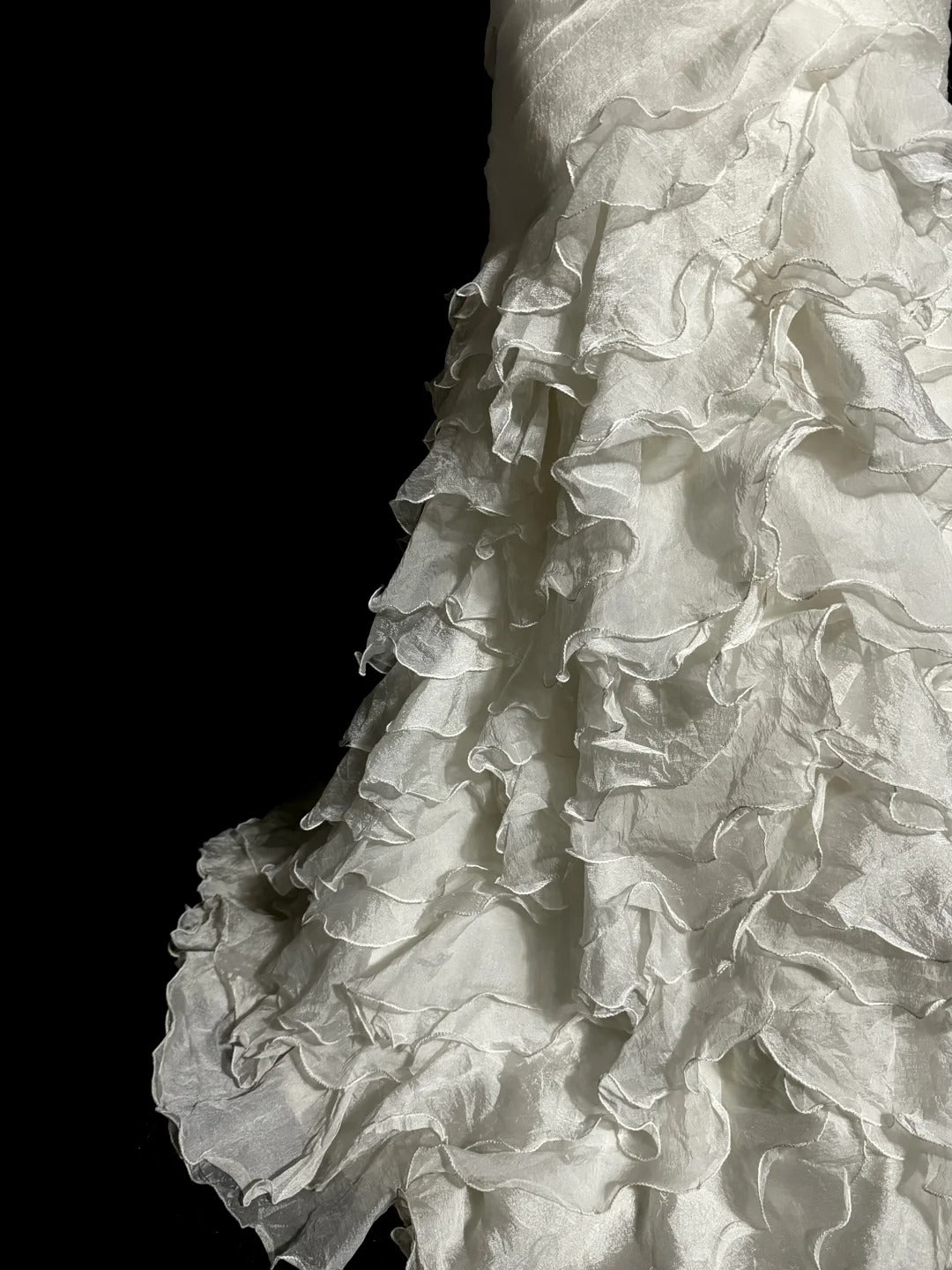 Ivory White Elegant Exquisite Long Tulle Mermaid Slim Floor Length Train Ball Gown Evening Gown Party Dress Wedding Dress nv4135