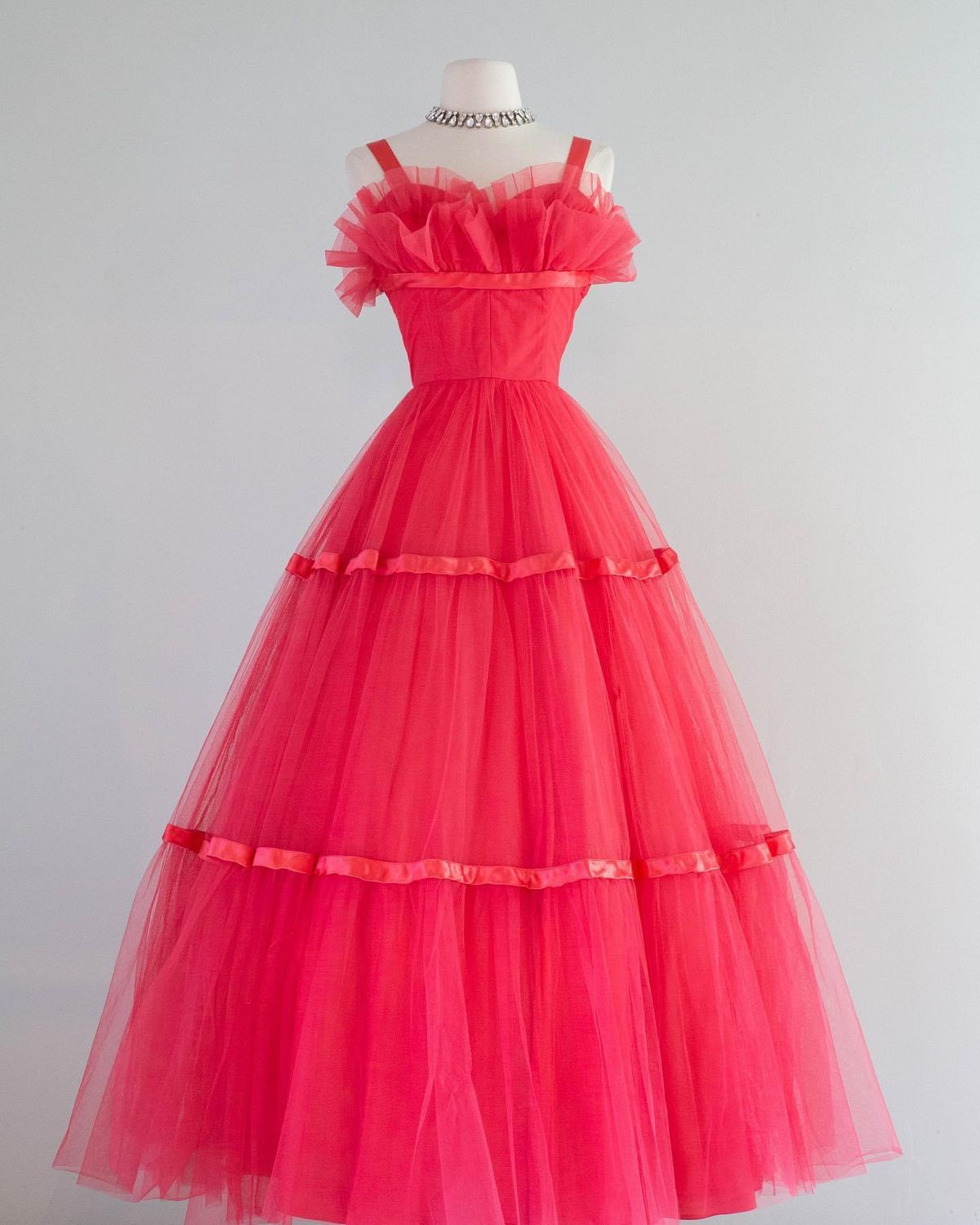 NiceVestidos - Rosa langes formelles Ballkleid aus Tüll, NV5478