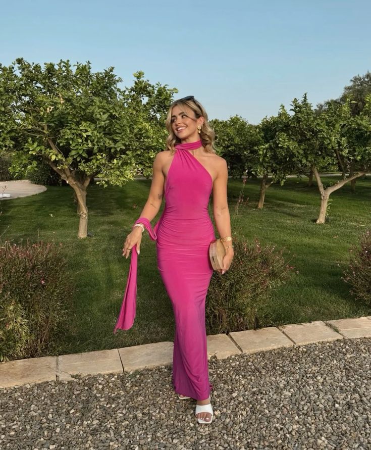 Robe de soirée longue sirène élégante coupe slim rose vif Quoan Dress nv2241