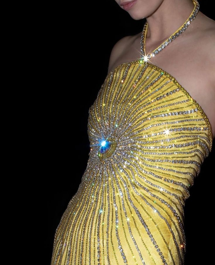 Gelbes wunderschönes glänzendes Luxus-Kurzes Chiffon-Heimkehrkleid mit Perlenbesatz, Geburtstags-Cocktailpartykleid, NV4657