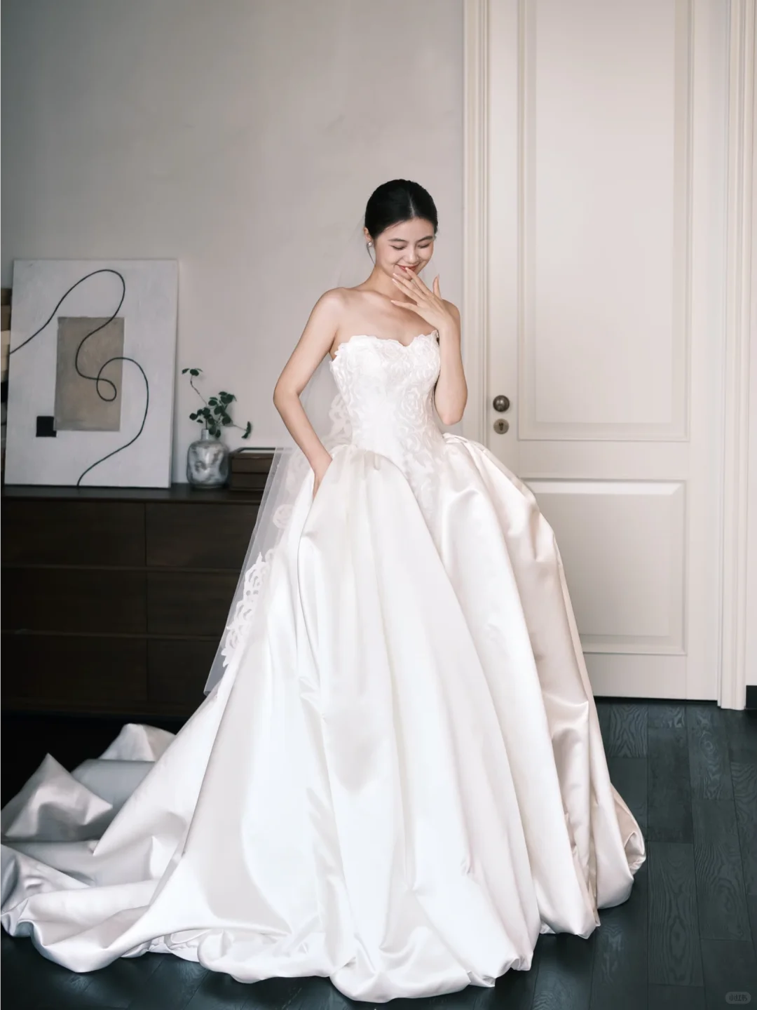 Strapless Ivory Satin Ball Gown Wedding Dress, Sweetheart Neck Lace Appliqued Bridal Dress  NV7389