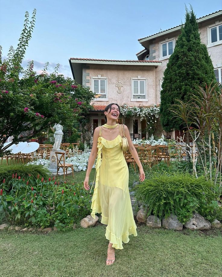 Yellow Fashion Elegant Spaghetti Strap Long Chiffon Ball Gown Evening Dress Wedding Guest Party Dress Prom Dress nv4022