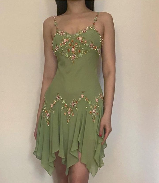 Grünes Vintage-Blumen-Kurz-Chiffon-Heimkehrkleid nv4475