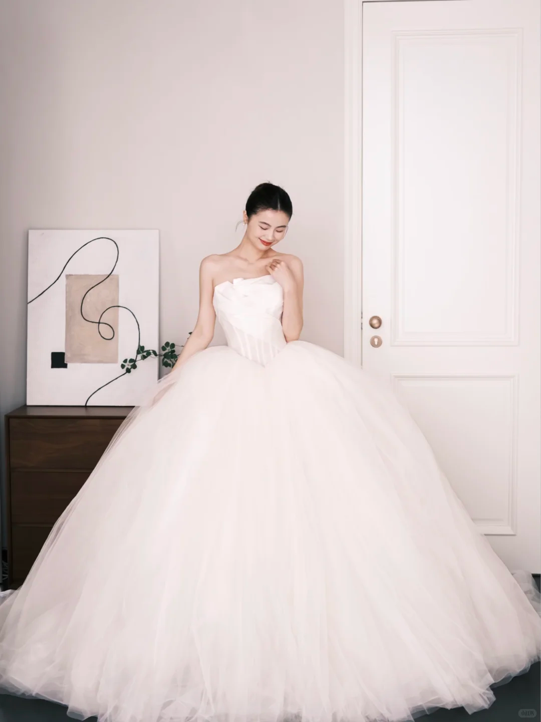 Strapless Tulle Ball Gown Wedding Dress Princess Bridal Gown  NV7222