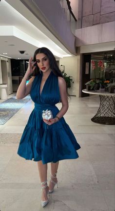 Blaues stilvolles elegantes kurzes Abendkleid Ballkleid NV2157