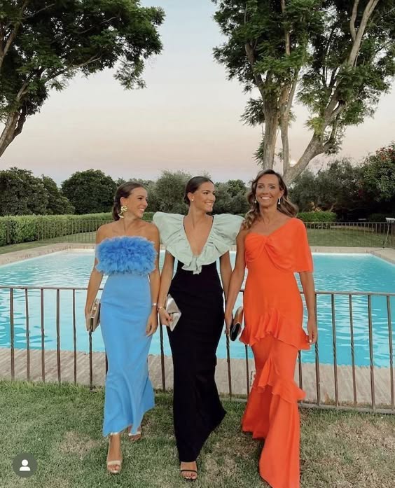 Elegantes, korallen-orangefarbenes, einschultriges, gerüschtes, langes Ballkleid, Abendkleid für Hochzeitsgäste mit gerüschtem Saum, NV2648