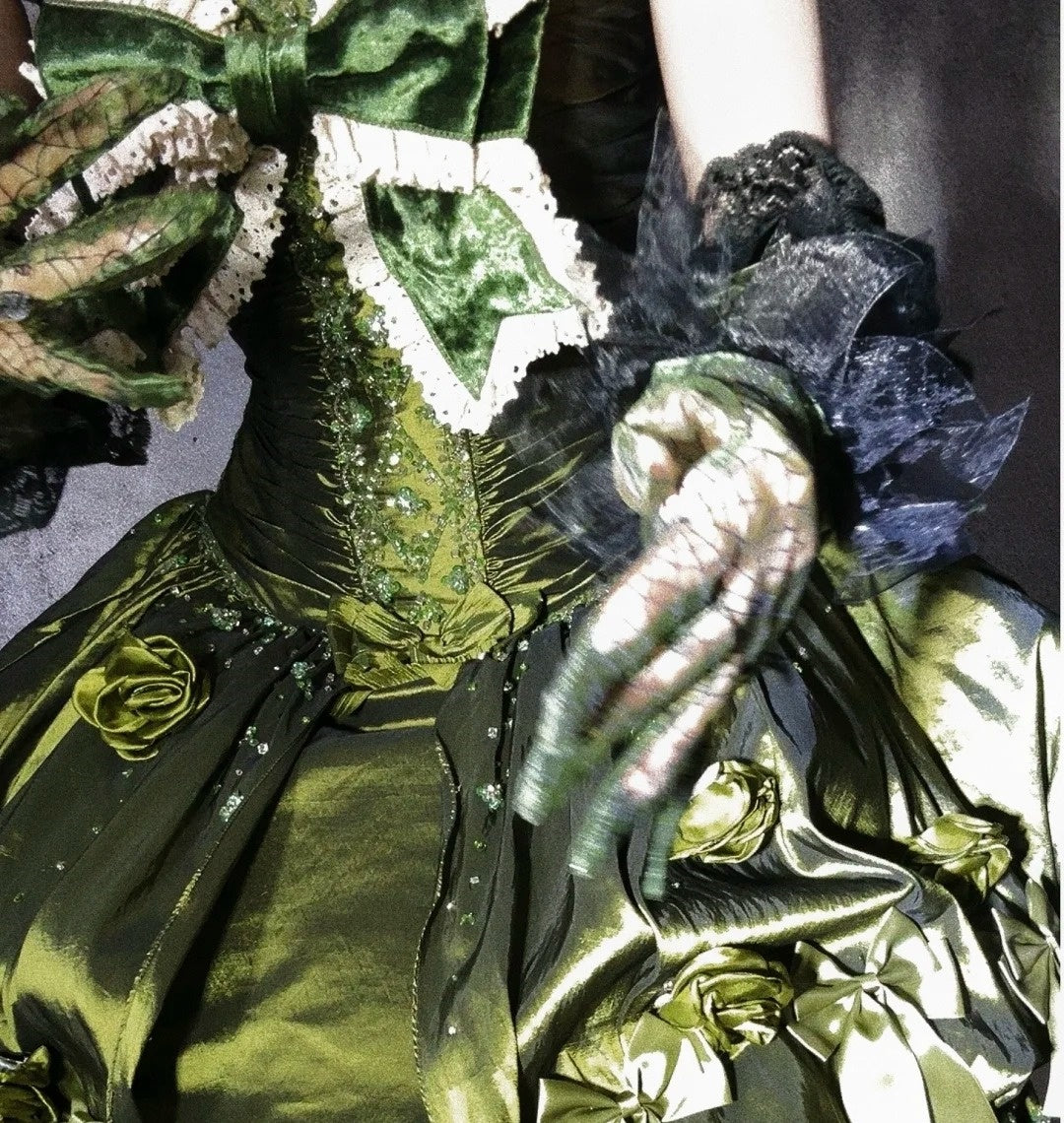 Grünes wunderschönes, exquisites, langes Satin-Ballkleid mit Perlen, Abendkleid, Partykleid, NV4375