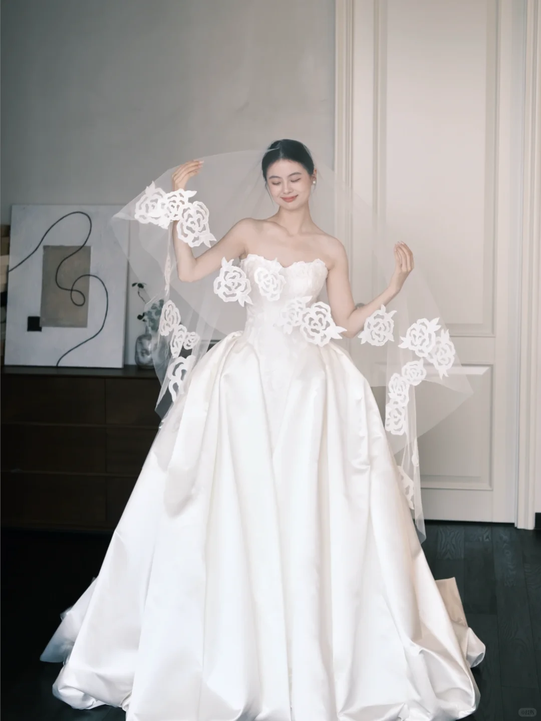 Strapless Ivory Satin Ball Gown Wedding Dress, Sweetheart Neck Lace Appliqued Bridal Dress  NV7389