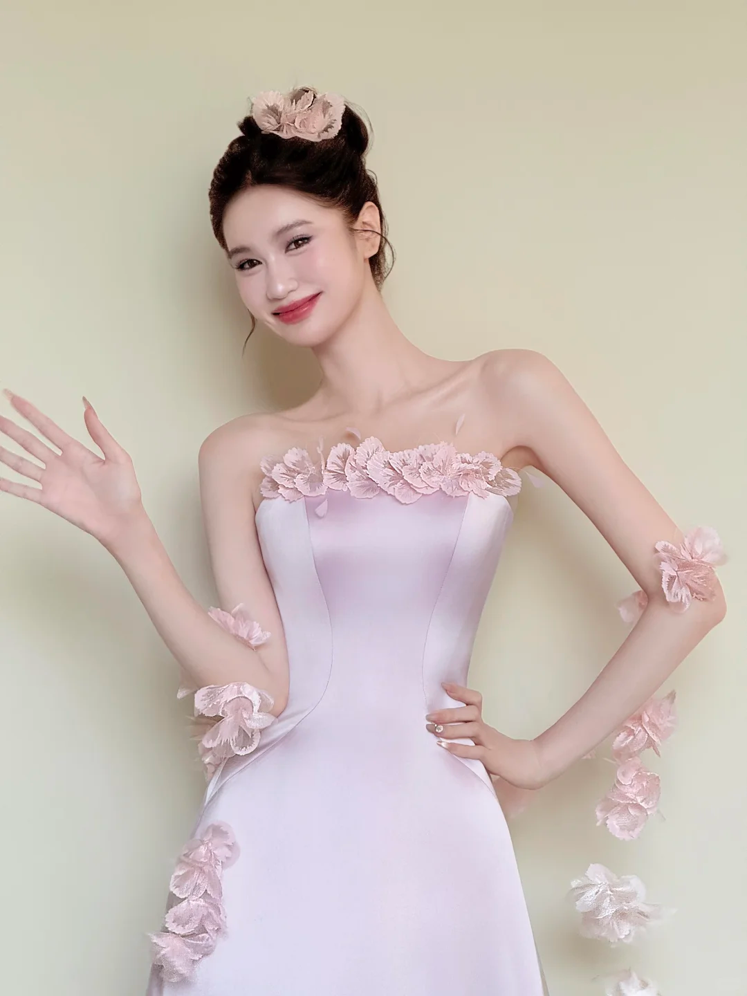 Light Pink Strapless Satin Prom Dress with 3D Floral Appliques, A-Line Long Evening Gown  NV7438