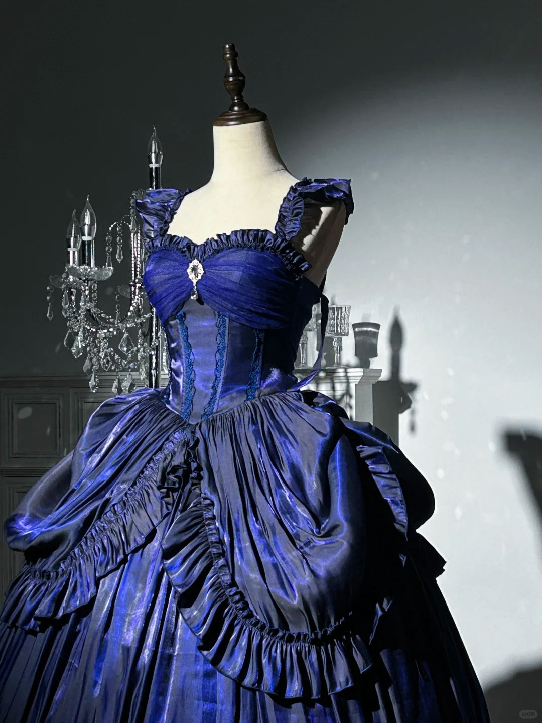 Blue Mysterious Vintage Fashion Elegant Long Satin Floor Length Ball Gown Evening Dress Party Dress nv4192