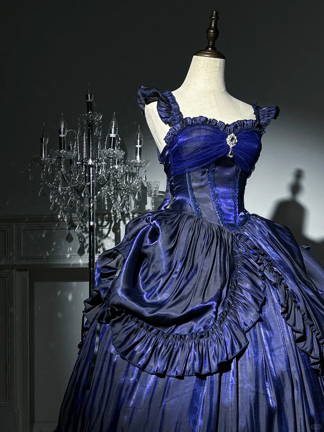 Blue Mysterious Vintage Fashion Elegant Long Satin Floor Length Ball Gown Evening Dress Party Dress nv4192