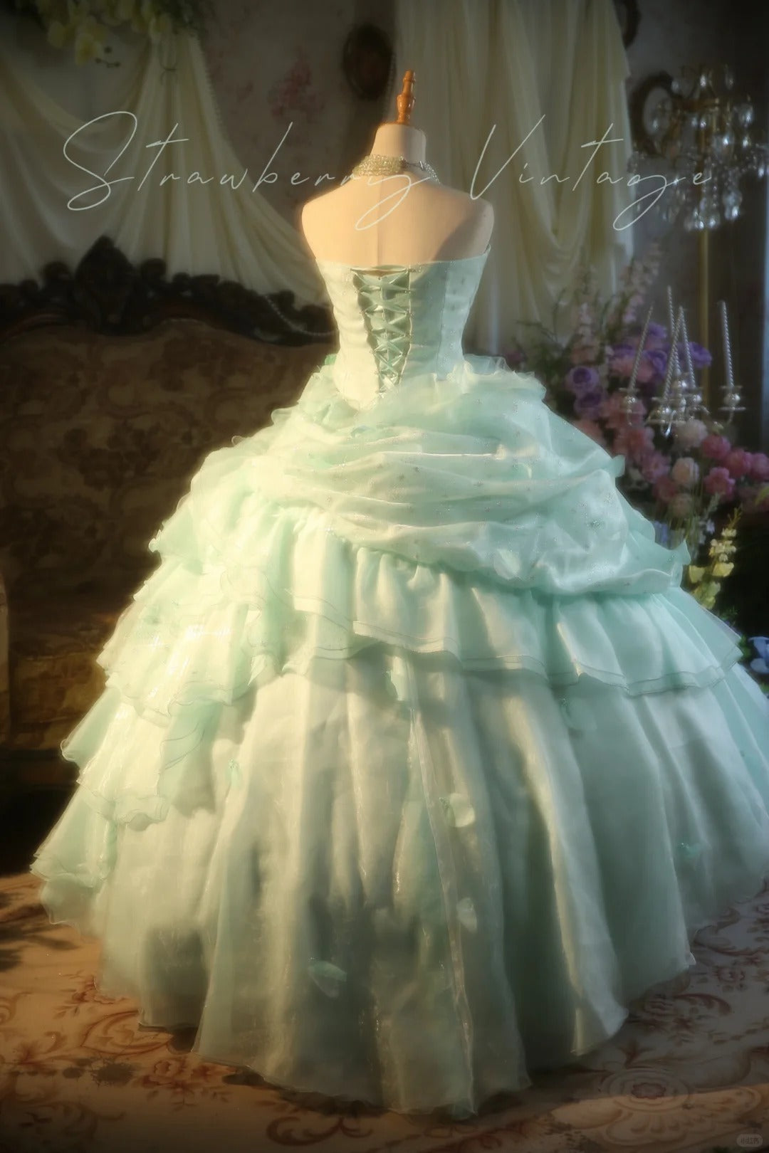 Mintgrünes, langes Vintage-Ballkleid aus Tüll mit Blumenmuster, nv5037