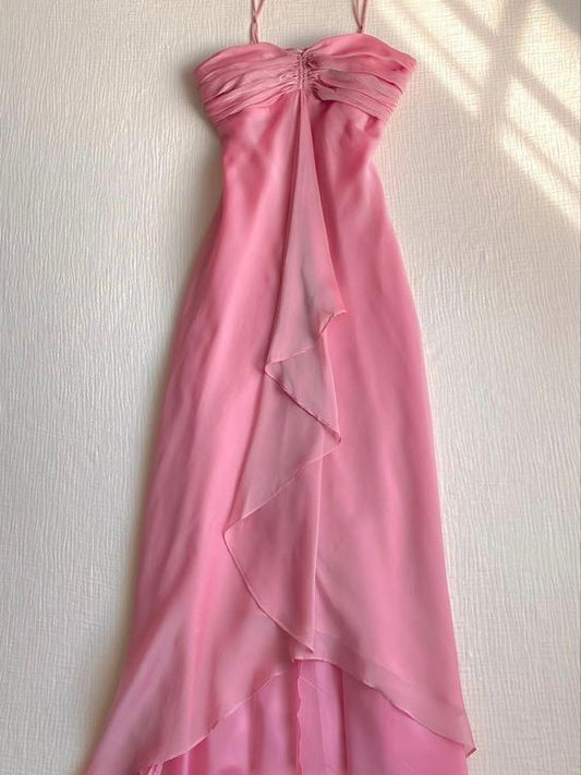Robe de soirée longue en mousseline de soie rose à bretelles et volants avec ruban vintage nv2592