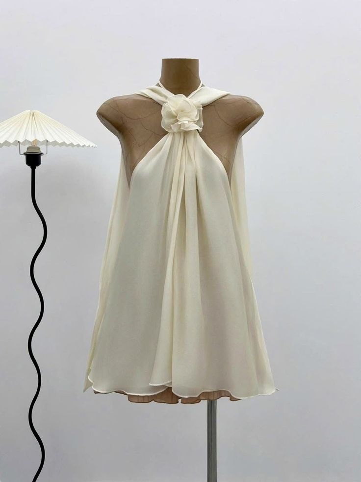 Champagne Delicate Floral Sweet Short Chiffon Homecoming Dress Birthday Party Dress nv4104