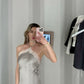 Hellsilbernes, modisches, trägerloses, schulterfreies, schmal geschnittenes Spitzenkleid mit langer, eindrucksvoller Ballkleid-Abendkleid-Partykleid nv2577