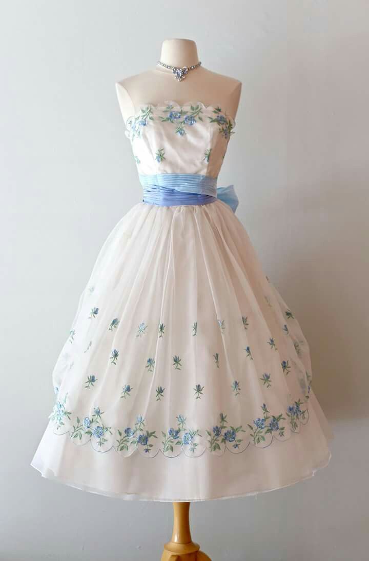 NiceVestidos-Sweet And Elegant Short Homecoming Dress Birthday Dress nv5522