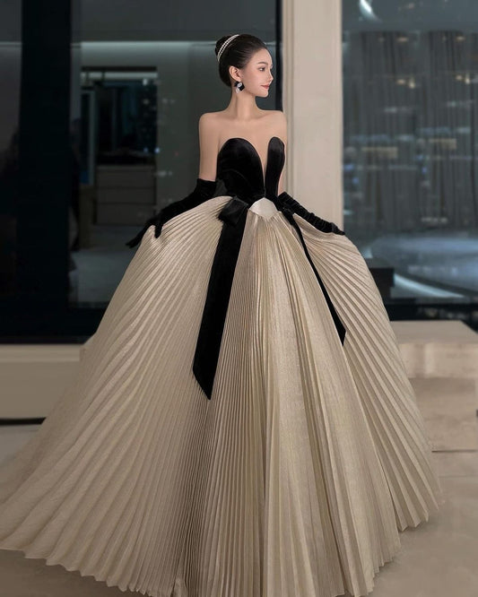 NiceVestidos-_Black And White Simple And Stylish Long Floor-Length Dress NV6071