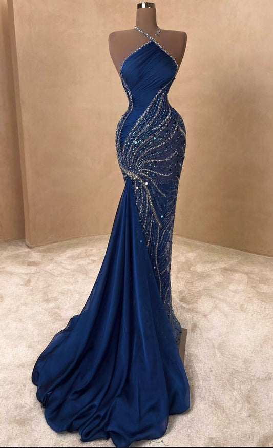 Robe longue NiceVestidos bleue, somptueuse, ornée de perles, très élégante. NV6104