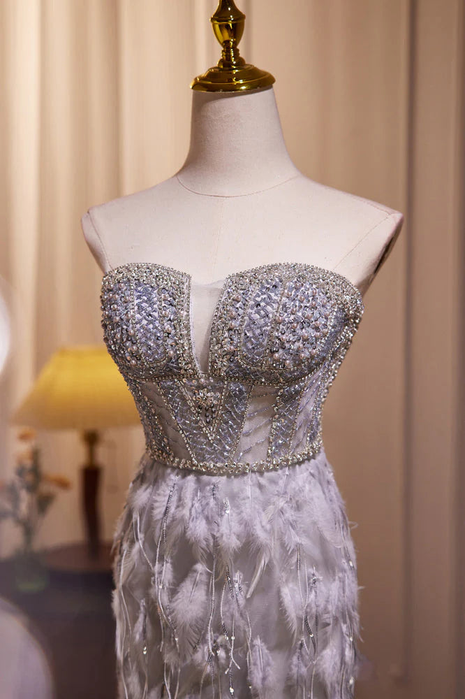 Robe de soirée longue sirène en tulle pailleté à épaules dénudées avec plumes perlées nv2048