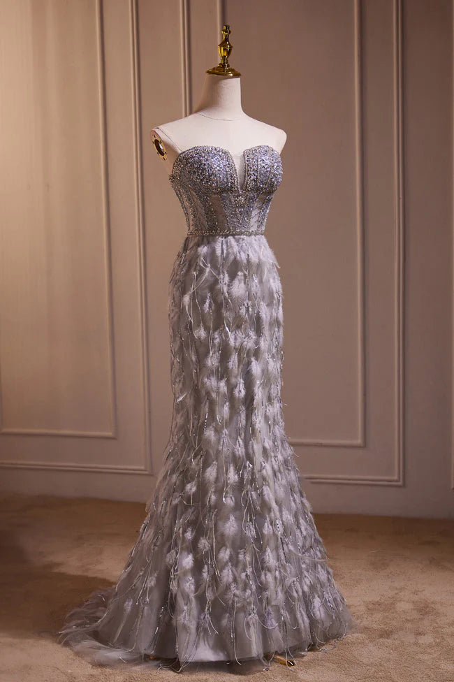 Robe de soirée longue sirène en tulle pailleté à épaules dénudées avec plumes perlées nv2048